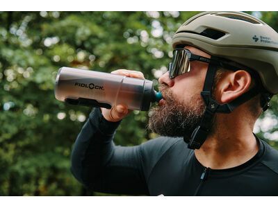 Fidlock Twist Single Bottle 600 Antibacterial, transparent black/light green - Bild 6