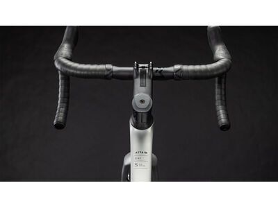 Cube Attain C:62 SLX, sleekgrey´n´prism - Bild 4