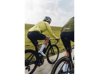 GOREWEAR Spinshift kurze Tights+ Damen, black - Bild 10