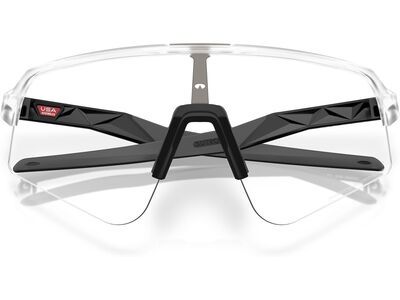 Oakley Sutro Lite Sweep, Clear To Black Iridium Photochromic / matte clear - Bild 10