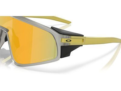 Oakley Latch Panel Alloy Collection, Prizm 24k / matte grey ink - Bild 4
