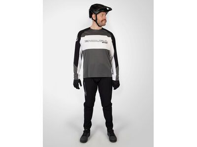 Endura MT500 Burner Lite Hose, schwarz - Bild 5