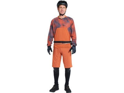 ION Tee Traze AMP LS AFT, crimson earth - Bild 3