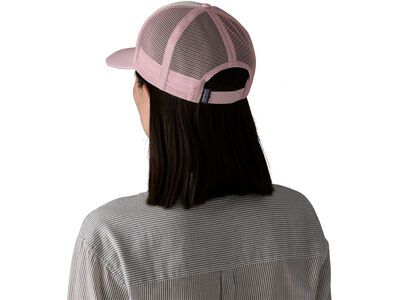 Patagonia P-6 Logo Trucker Hat, white w/quiet violet - Bild 3