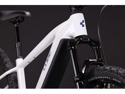Cube Reaction Hybrid Race 800 29, snow´n´black - Bild 6