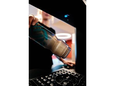 Fidlock Fidguard Bottle 750 Antibacterial, transparent black/green - Bild 4