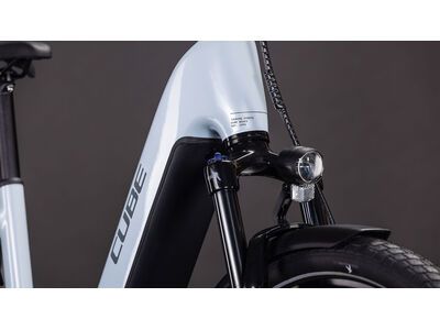 Cube Touring Hybrid One 600 Easy Entry, glacier´n´reflex - Bild 6