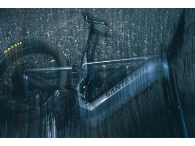 Santa Cruz Vala AL / 70 / MX, gloss lunar grey - Bild 21