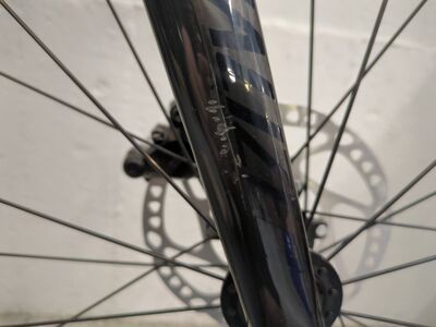 ***2. Wahl*** Specialized Tarmac SL7 Sport – Shimano 105 carbon/metallic dark navy - Bild 2