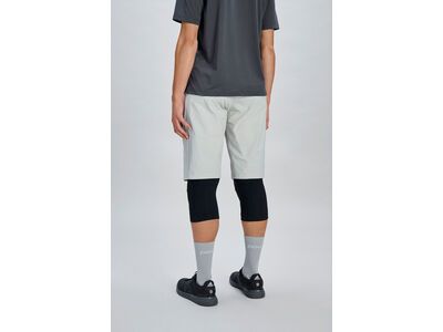 POC W's Motion Shorts, granite grey - Bild 5
