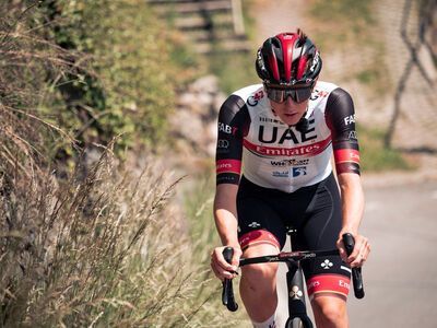 MET Trenta 3K Carbon MIPS, red iridescent/glossy - Bild 6