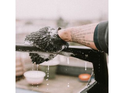 Dynamic Bike Care Microfiber Bike Cleaning Glove - Bild 4