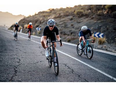 Le Col Womens Hors Categorie Bib Shorts II, black/white - Bild 13