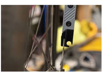 Wolf Tooth 8-Bit Tire Lever + Disc Brake Multi-Tool - Bild 4
