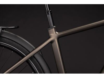 Cube Touring Hybrid Pro 800, metallicumbra´n´black - Bild 4