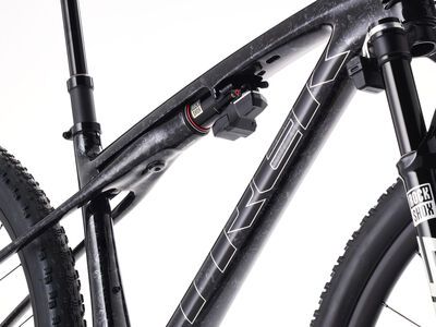 Trek Supercaliber SLR 9.8 X0 Flight Attendant Gen 2, carbon smoke/galactic grey marble - Bild 5