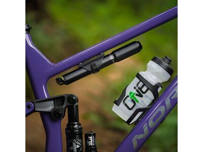 OneUp Components EDC Inline Pump Mount, black - Bild 14