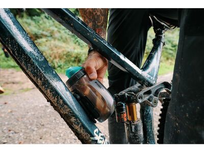Fidlock Twist Bottle 450 Antibacterial + Bike Base, transparent black/light green - Bild 8