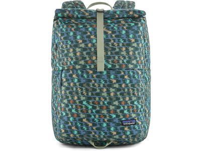 Patagonia Fieldsmith Roll Top Pack intertwined hands/hemlock green