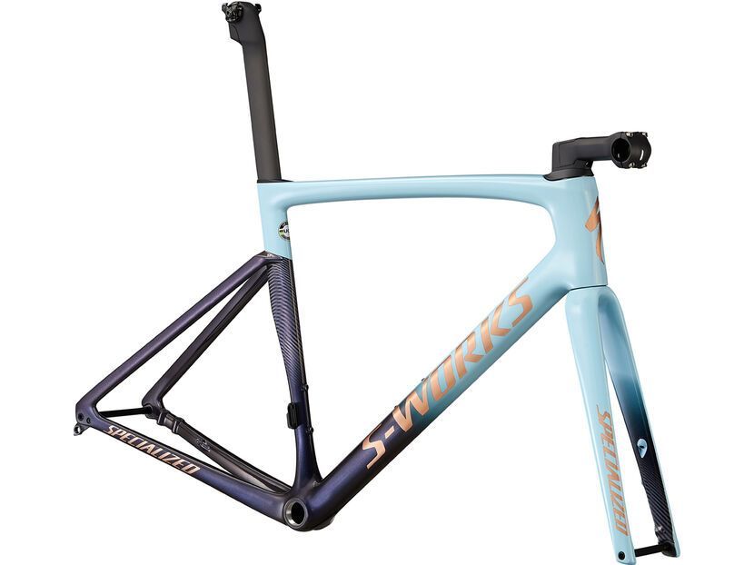 51b3ebb9-5e37-423d-9cd3-