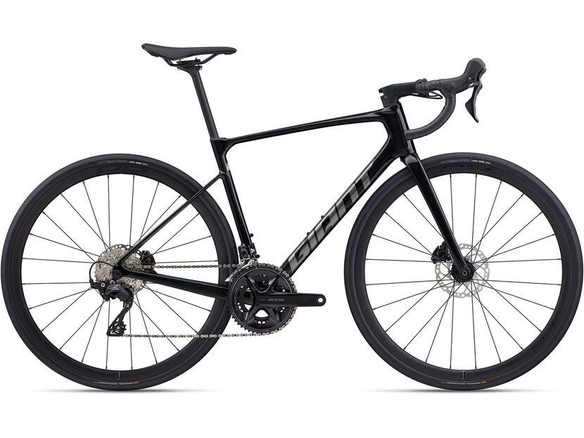 Rower szosowy endurance Giant Defy Advanced 2 (2025/2026) | Abyss Black | Rozmiary: M, ML, L | 1 799,00 € | Shimano 105